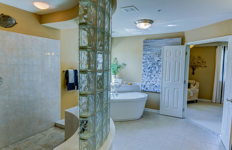 Best Bathroom Renovation Contractors in Xenia, OH
